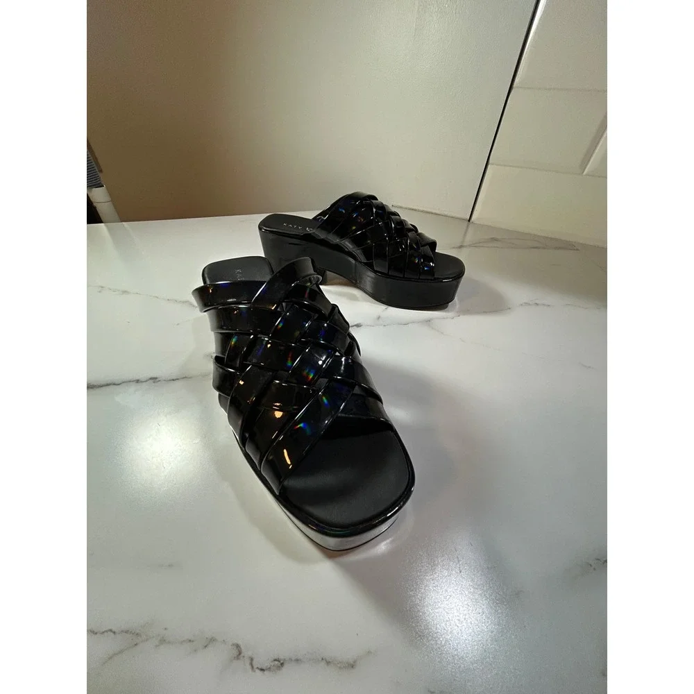 Katy Perry The Busy Bee Criss Cross Slide Black Patent Platform Mules KP2142 10M